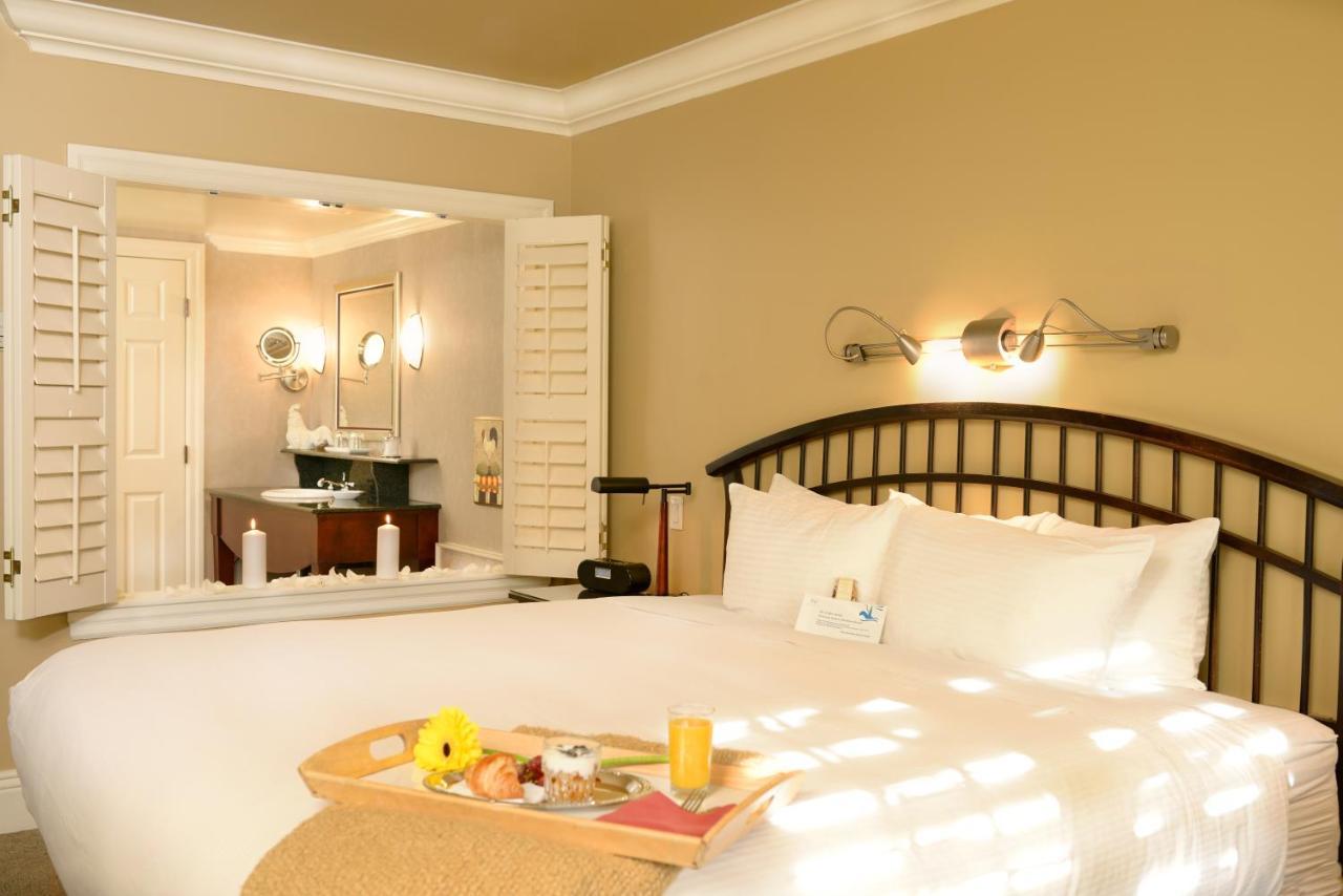 Harbour House Otel Niagara-on-the-Lake Dış mekan fotoğraf